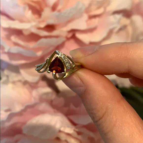 Ring - Solid 10K Gold, Genuine Garnet & Diamonds - Picture 6 of 6